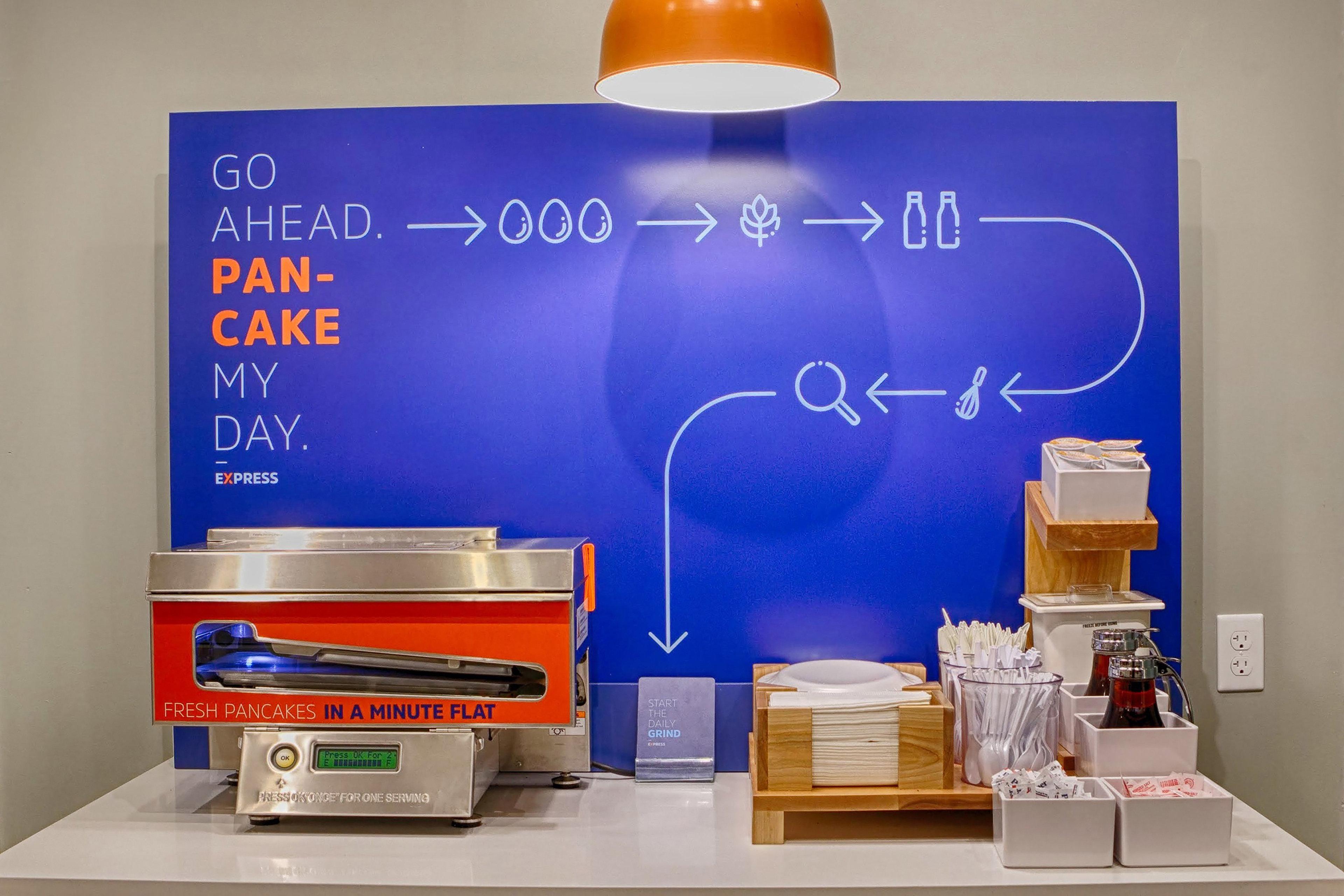 Holiday Inn Express Hotel & Suites Cadillac By Ihg Exteriör bild